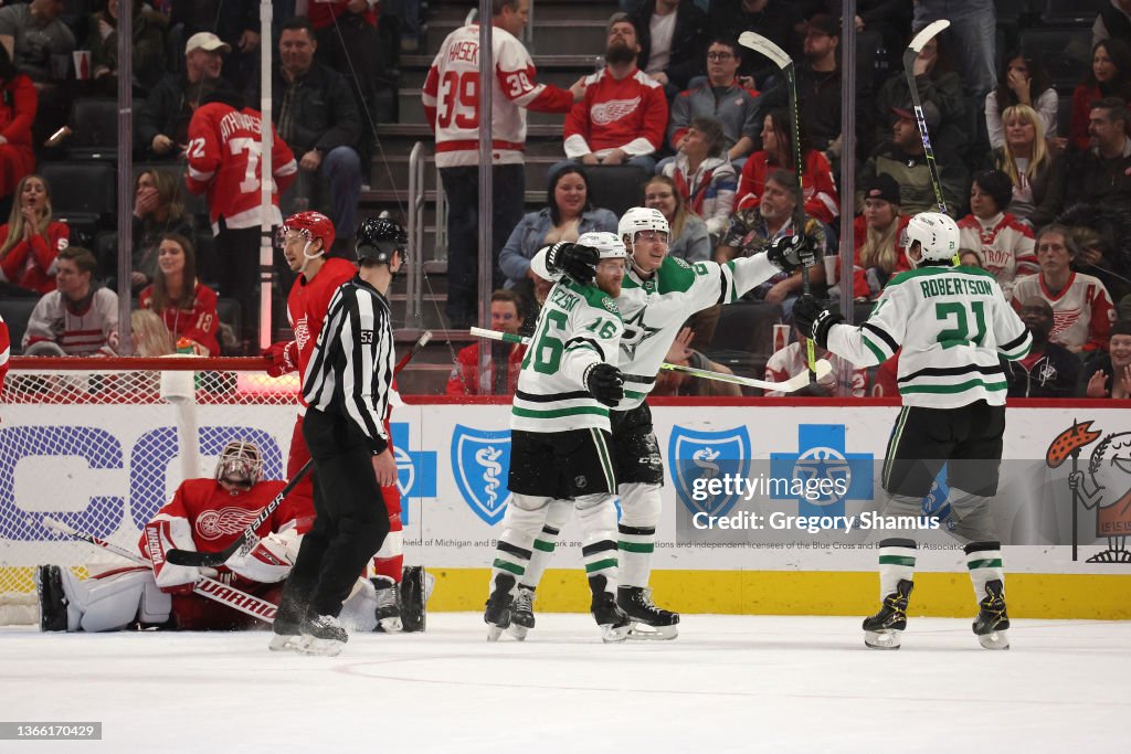 Dallas Stars v Detroit Red Wings