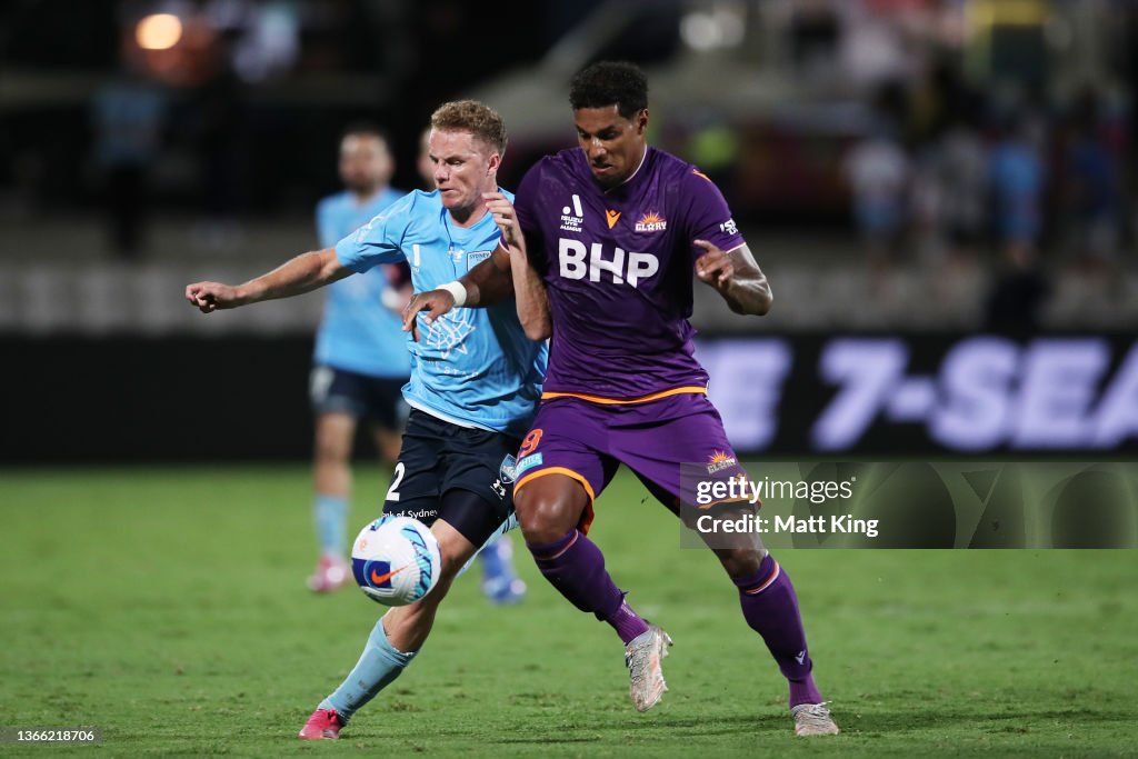 A-League Men's Rd 11 - Sydney v Perth