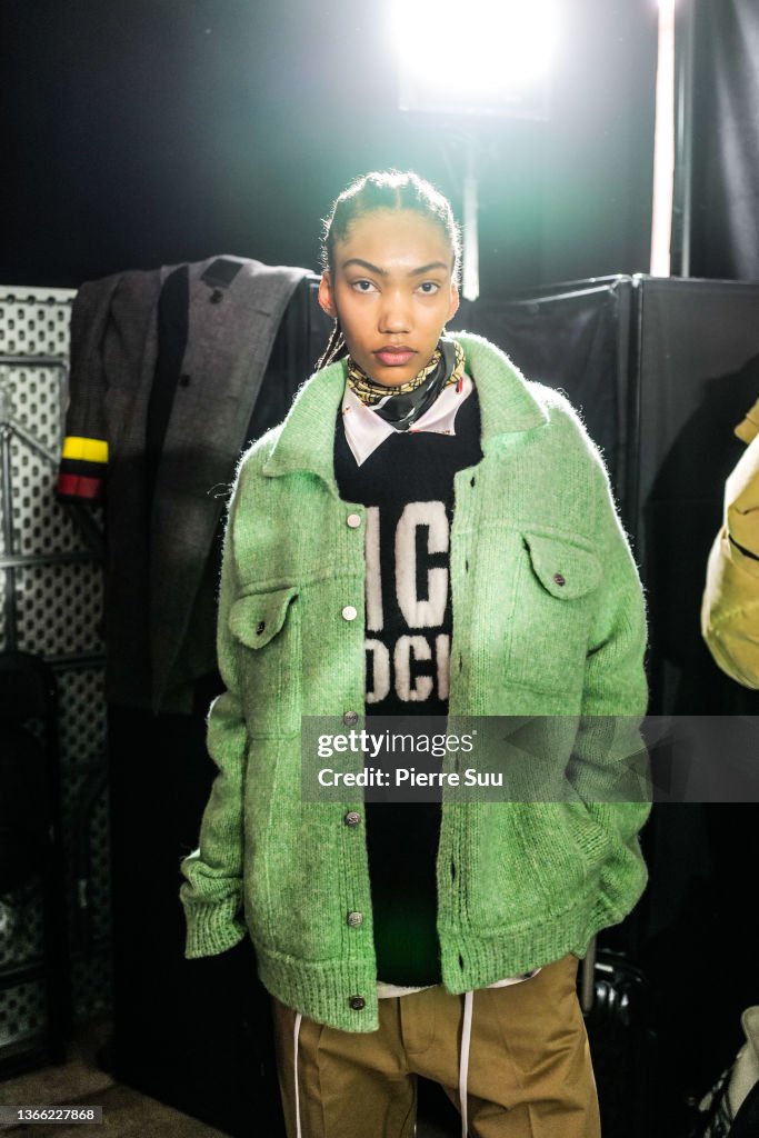 NAHMIAS : Backstage - Paris Fashion Week - Menswear F/W 2022-2023