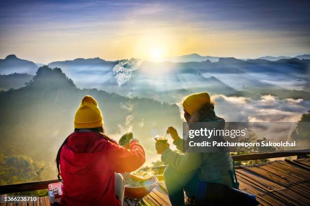 instant breakfast - mountain sunrise stock pictures, royalty-free photos & images