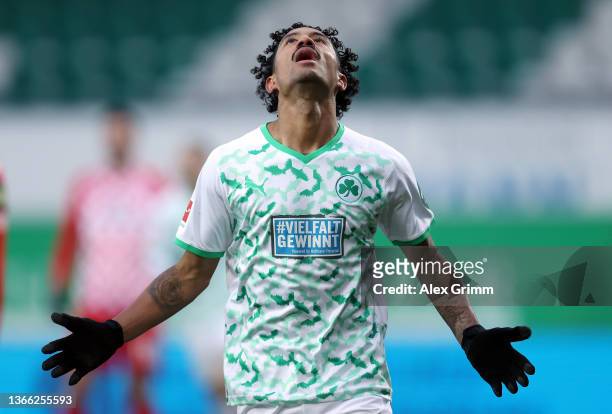 Jeremy Dudziak of SpVgg Greuther Fuerth celebrates after scoring their side's first goal during the Bundesliga match between SpVgg Greuther Fürth and...