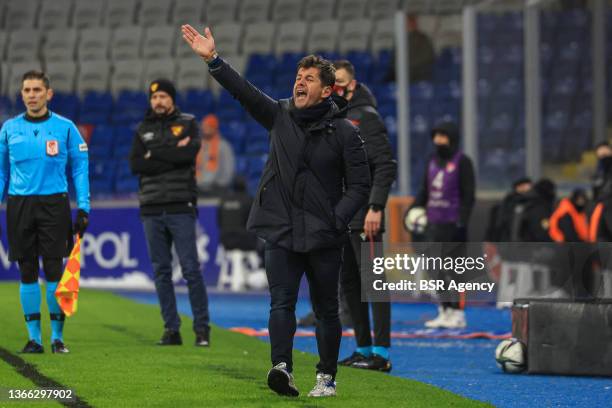 Coach Aykut Kocaman of Istanbul Basaksehir FK during the Turkish Super Lig match between Basaksehir and Goztepe at Basaksehir Fatih Terim Stadium on...