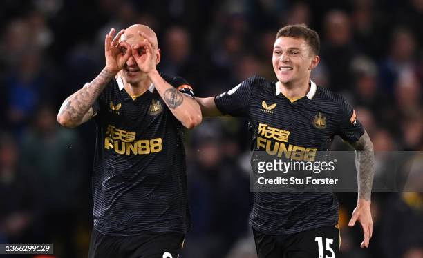 Jonjo Shelvey of Newcastle celebrates his goal with Kieran Trippier during the Premier League match between Leeds United and Newcastle United at...