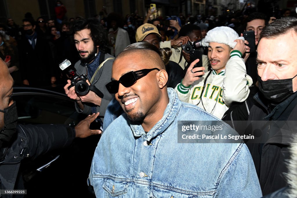 Kenzo : Outside Arrivals - Paris Fashion Week - Menswear F/W 2022-2023