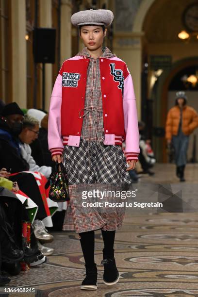 Model walks the runway during the Kenzo Menswear Fall/Winter 2022-2023 show as part of Paris Fashion Week on January 23, 2022 in Paris, France.