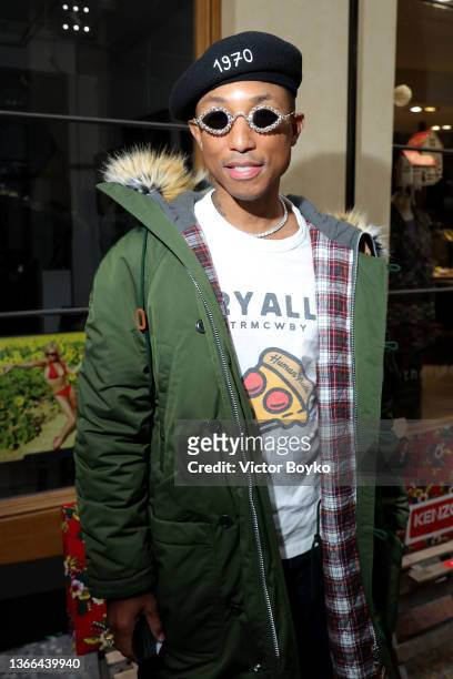 Pharrell Williams attends the Kenzo Fall/Winter 2022/2023 show as part of Paris Fashion Week on January 23, 2022 in Paris, France.