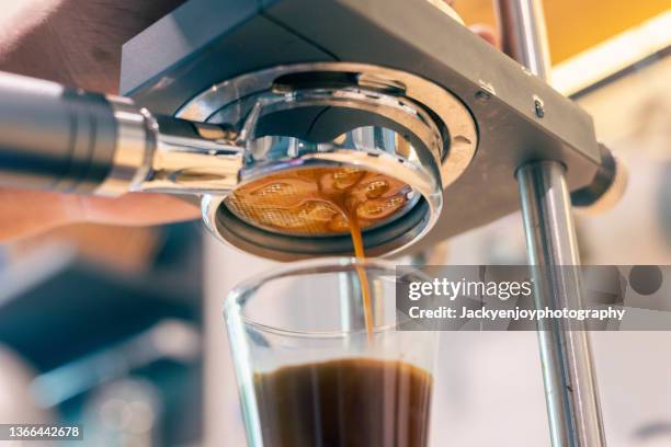 italian expresso coffee machine making a coffee - steam machine stock pictures, royalty-free photos & images