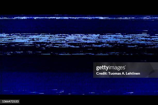 pixelated tv screen, bad signal. abstract high resolution glitch background. - glitch screen fotografías e imágenes de stock