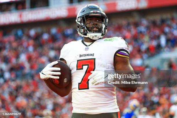 Leonard Fournette of the Tampa Bay Buccaneers reacts after scoring a touchdown in the third quarter of the game against the Los Angeles Rams in the...