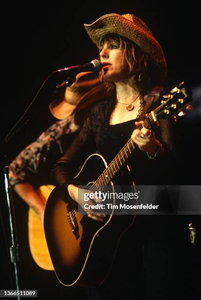Lucinda Williams performs during Neil Young's Annual Bridge School benefit at Shoreline Amphitheatre on October 31, 1999 in Mountain View, California.