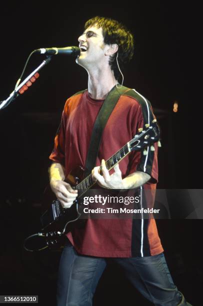 Dan Wilson of Semisonic performs at Shoreline Amphitheatre on August 19, 1999 in Mountain View, California.