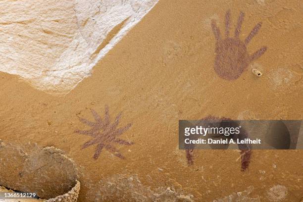 supernova pictograph rock art at chaco culture national historical park - chaco canyon stock pictures, royalty-free photos & images