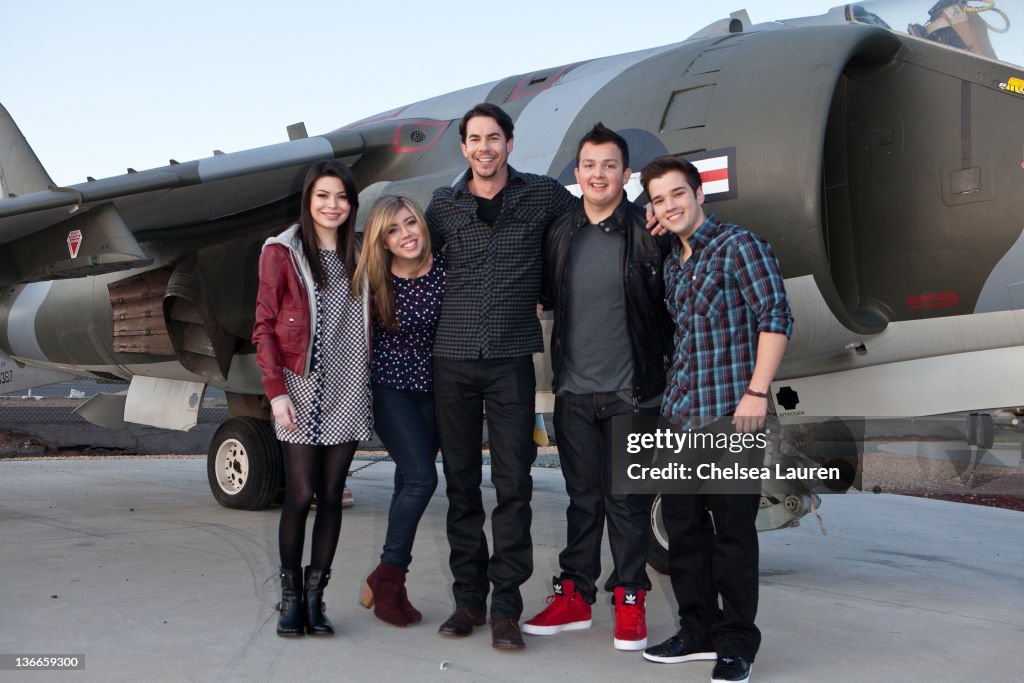 ICarly Visits MCAS Miramar