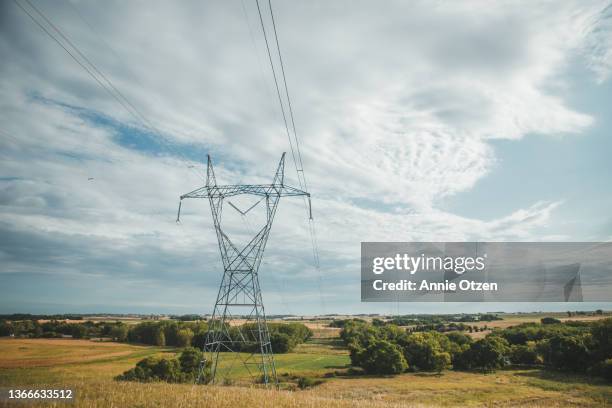 south dakota landscape - power of tower stock pictures, royalty-free photos & images