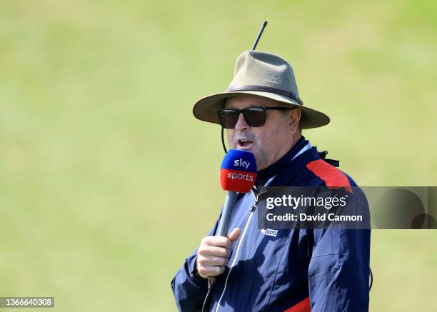 George Riley Commentator Golf Commentator Photos and Premium High Res Pictures - Getty Images
