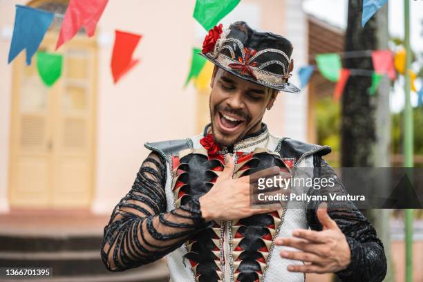 portrait of the dancer at the festa junina - square dancing stock pictures, royalty-free photos & images