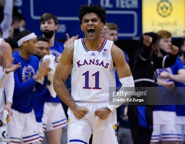 101,167 Kansas Basketball Stock Photos, High-Res Pictures, and