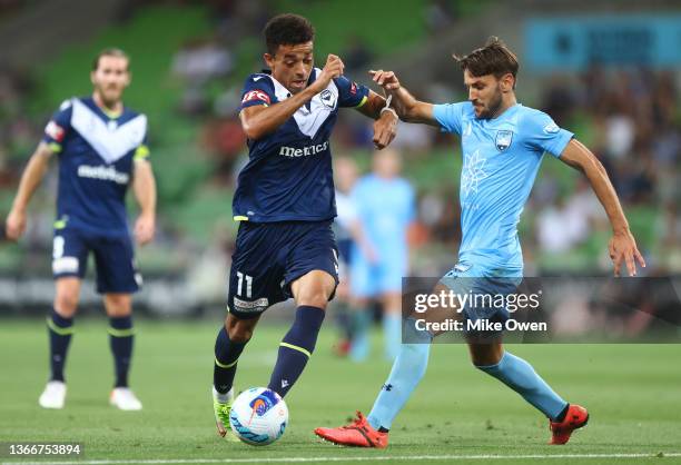 Ben Folami of the Victory runs with the ball during the round 11 A-League match between Melbourne Victory and Sydney FC at AAMI Park, on January 25...