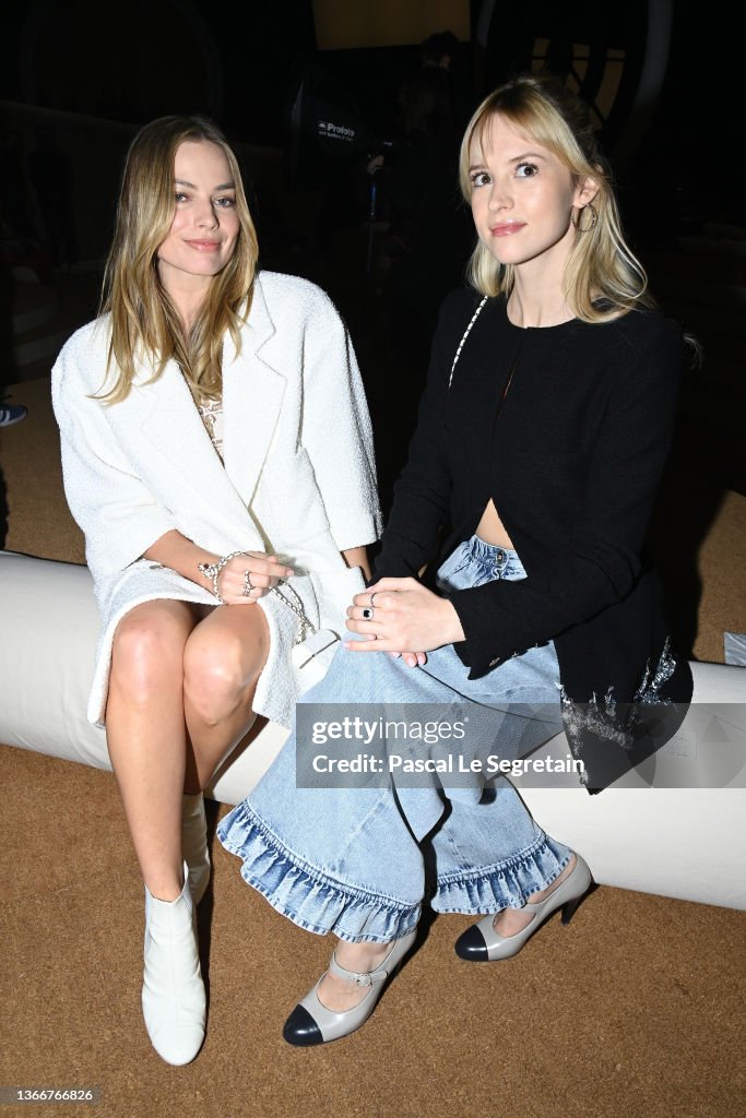 Chanel : Front Row - Paris Fashion Week - Haute Couture Spring/Summer 2022