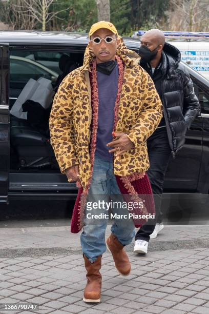 Pharrell Williams arrives at the CHANEL private lunch at Restaurant La Reserve on January 25, 2022 in Paris, France.