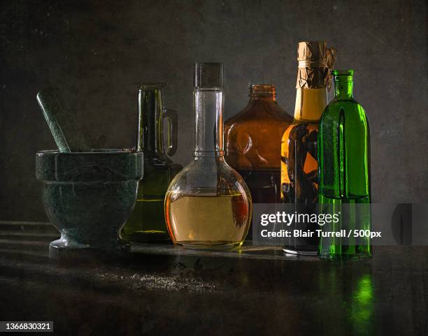 close-up of bottles on table,springfield,missouri,united states,usa - ミズーリ州スプリングフィールド ストックフォトと画像