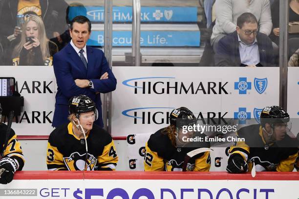 Pittsburgh Penguins head coach Mike Sullivanduring a game between the Pittsburgh Penguins and Ottawa Senators at PPG PAINTS Arena on January 20, 2022...