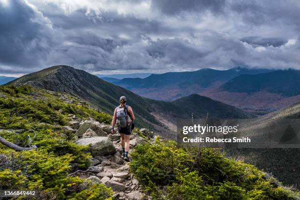 woman hiking in the mountains - appalachian trail stock pictures, royalty-free photos & images