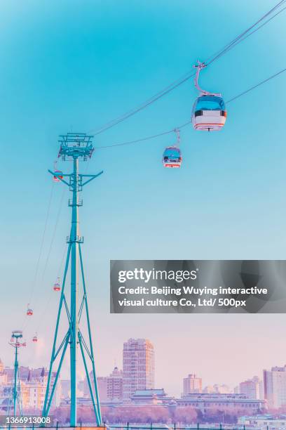 songhua river cable car - harbin winter - fotografias e filmes do acervo