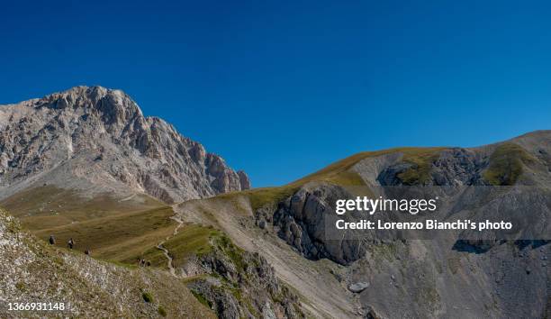 gran sasso - abruzzi foto e immagini stock