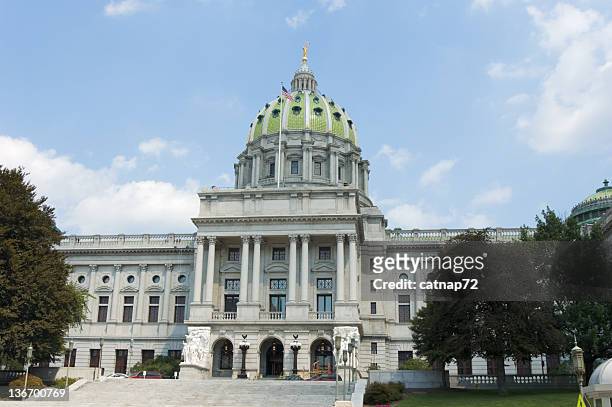 capitol building of pennsylvania, harrisburg, pa, front view - pennsylvania capitol stock pictures, royalty-free photos & images