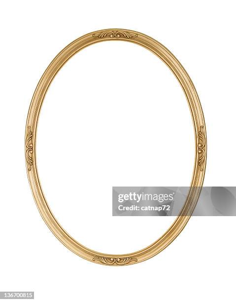 porta-retrato ouro oval todo, estreitas e branco isolado foto de estúdio - gold decoration - fotografias e filmes do acervo