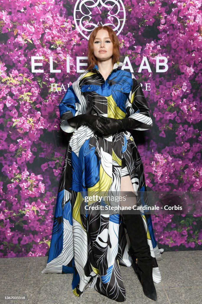 Elie Saab : Outside Photocall - Paris Fashion Week - Haute Couture Spring/Summer 2022
