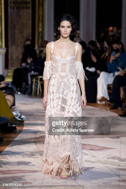 Model walks the runway during the Zuhair Murad Haute Couture Spring/Summer 2022 show as part of Paris Fashion Week on January 26, 2022 in Paris,...