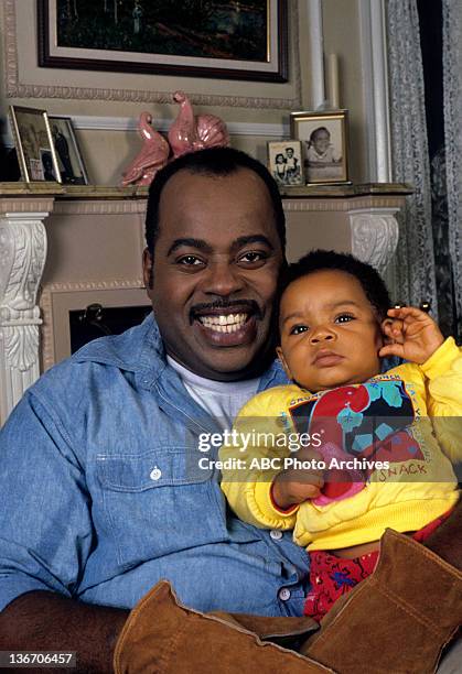 Mr. Bad Wrench" - Mini Gallery - Airdate: November 17, 1989. REGINALD VELJOHNSON;JOSEPH JULIUS WRIGHT