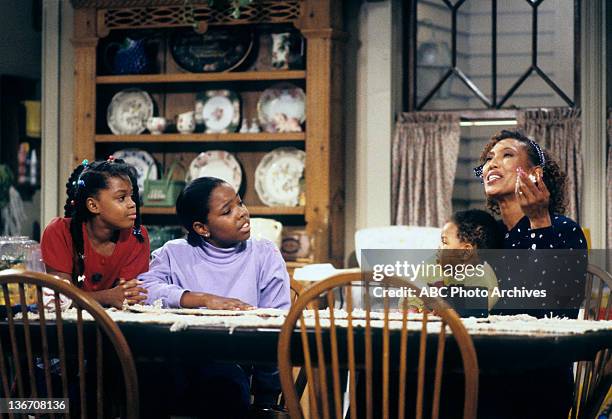 Mr. Bad Wrench" - Mini Gallery - Airdate: November 17, 1989. JAIMEE FOXWORTH;KELLIE SHANYGNE WILLIAMS;JOSEPH JULIUS WRIGHT;TELMA HOPKINS