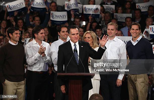 Mitt Romney Rally 97 Benjamin Romney Photos & High Res Pictures - Getty Images