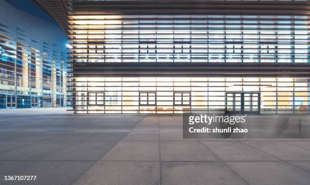 empty square outside the office building - city street night background stock pictures, royalty-free photos & images