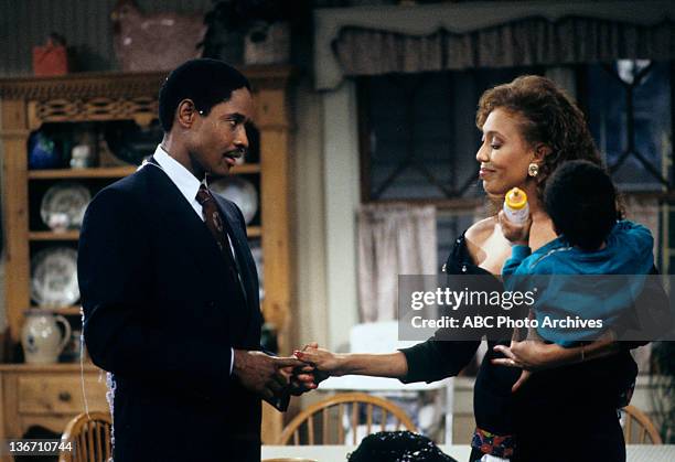 Sitting Pretty" - Airdate: February 16, 1990. TIM RUSS;TELMA HOPKINS;JOSEPH JULIUS WRIGHT