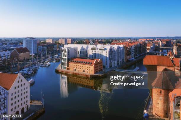 aerial view of gdansk old town with wyspa spichrzow in poland - gdansk stock pictures, royalty-free photos & images
