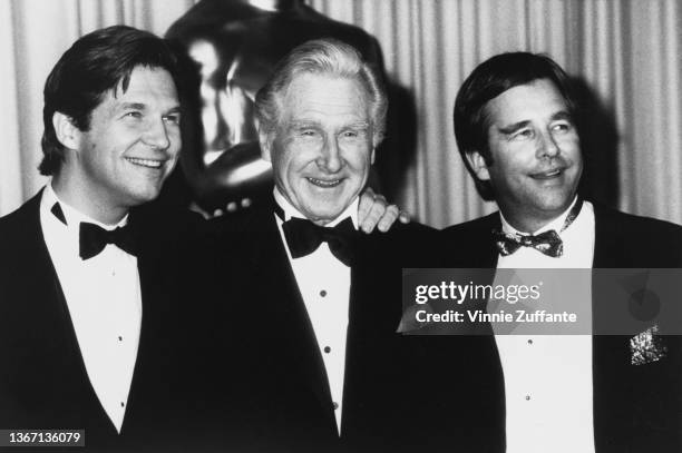 American actor Jeff Bridges with his father, American actor Lloyd Bridges , and brother, American actor Beau Bridge in the press room of the 61st...