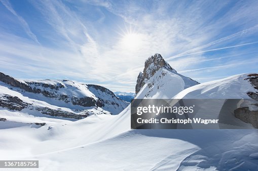 Gebirgslandschaft im Winter Gebirgslandschaft im Winter