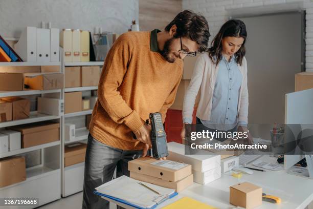 small business owners - labelling stock pictures, royalty-free photos & images