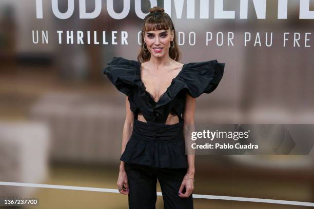 Actress Irene Arcos attends the 'Todos Mienten' premiere at Capitol Cinema on January 27, 2022 in Madrid, Spain.