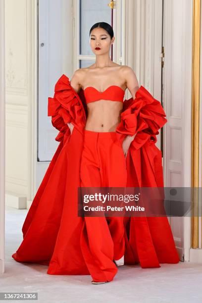 Model walks the runway during the Valentino Haute Couture Spring/Summer 2022 show as part of Paris Fashion Week on January 26, 2022 in Paris, France.