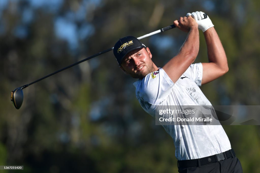 Farmers Insurance Open - Round Two