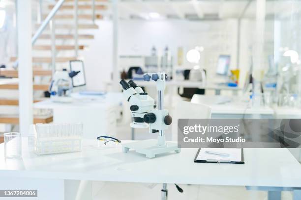 Empty Lab Desk Empty Lab Table Photos and Premium High Res Pictures - Getty Images
