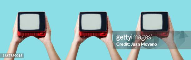 men with old television sets, web banner - old television stock pictures, royalty-free photos & images