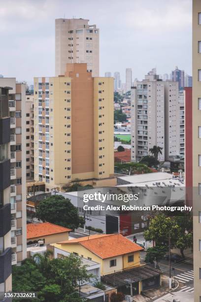 Low Rise Blocks Low Rise Home Photos and Premium High Res Pictures - Getty Images