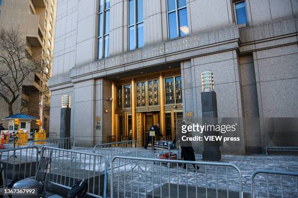 Court clerks arrive with documents related to the criminal trial of Michael Avenatti, at the United States Courthouse in the Manhattan borough of New...