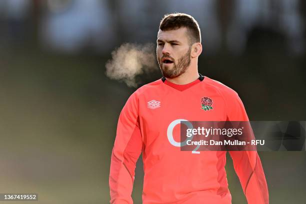 Luke Cowan-Dickie of England looks on during a training session at Brighton College on January 28, 2022 in Brighton, England.